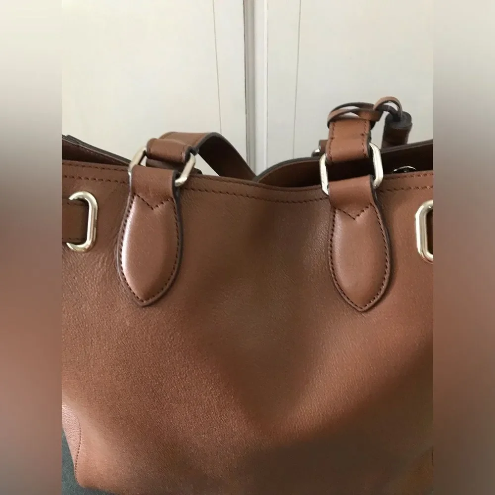 COLE HAAN Pebbled Chestnut Leather Gold Hardware Preppy Classic Minimalist Tote